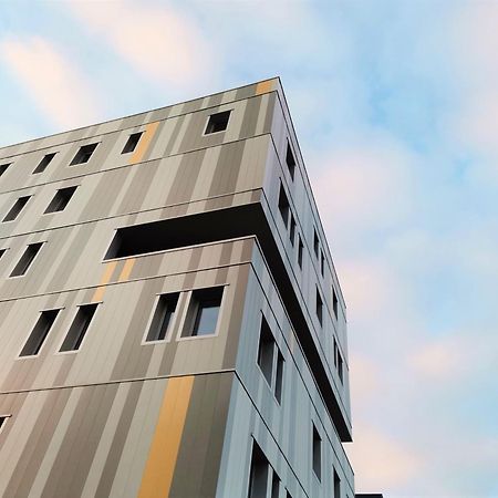 Auberge De Jeunesse Hi Clermont-Ferrand Buitenkant foto